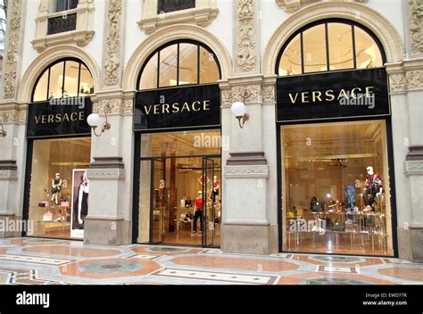 tiendas versace|Versace online shopping.